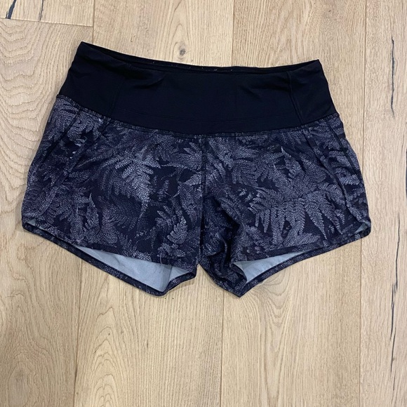 Lululemon shorts - Picture 1 of 2